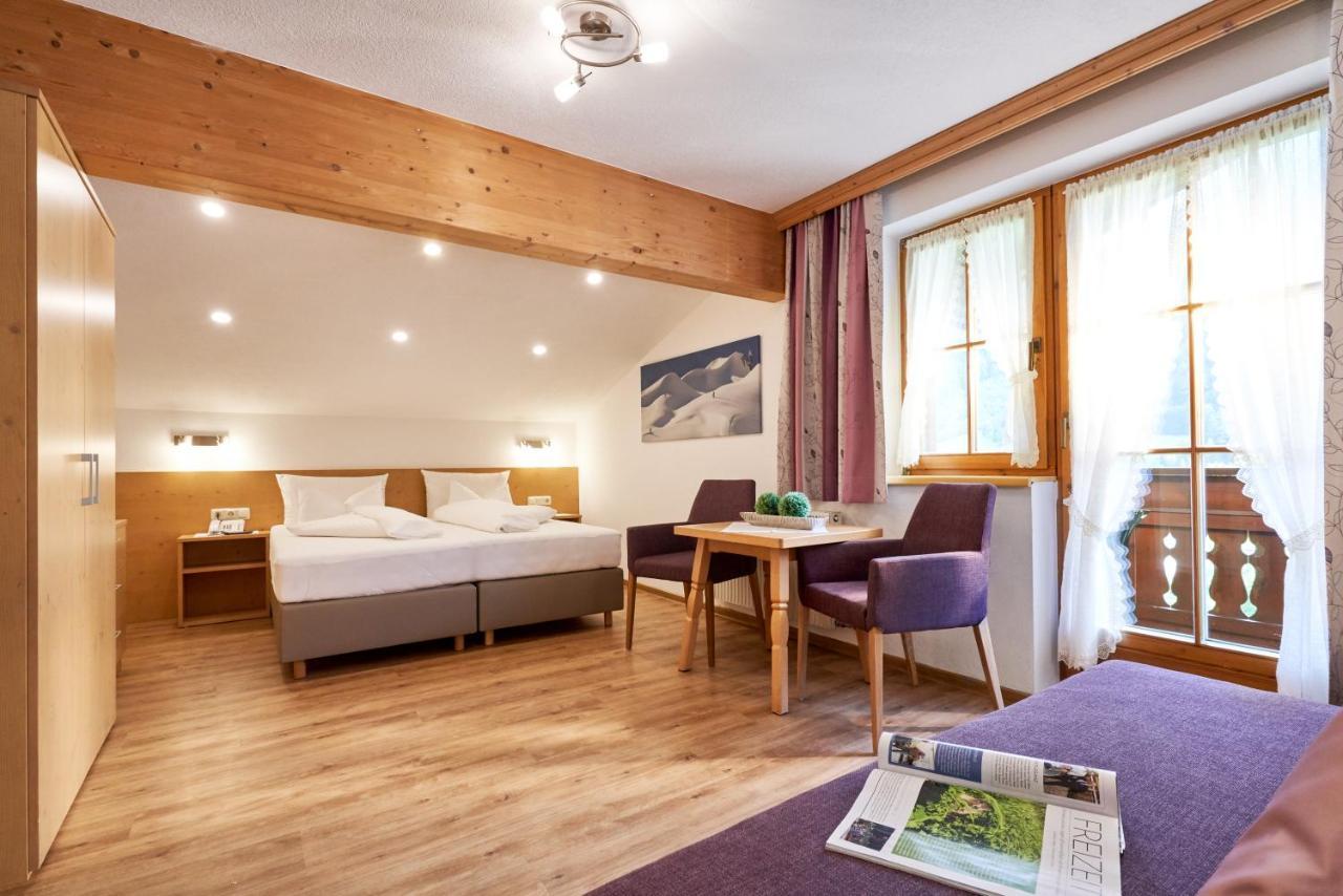 Landhaus Strolz Санкт-Антон-ам-Арльберг Экстерьер фото