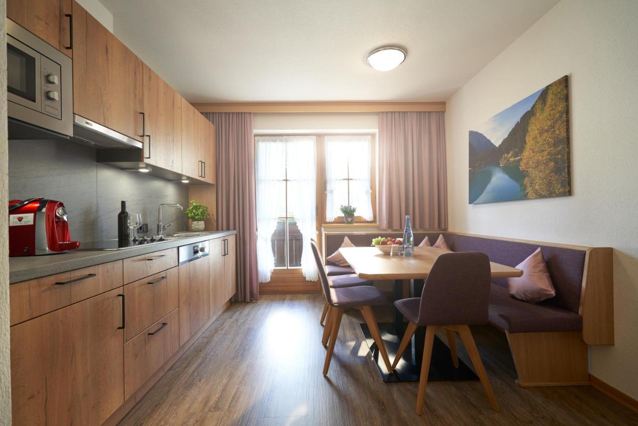 Landhaus Strolz Санкт-Антон-ам-Арльберг Экстерьер фото
